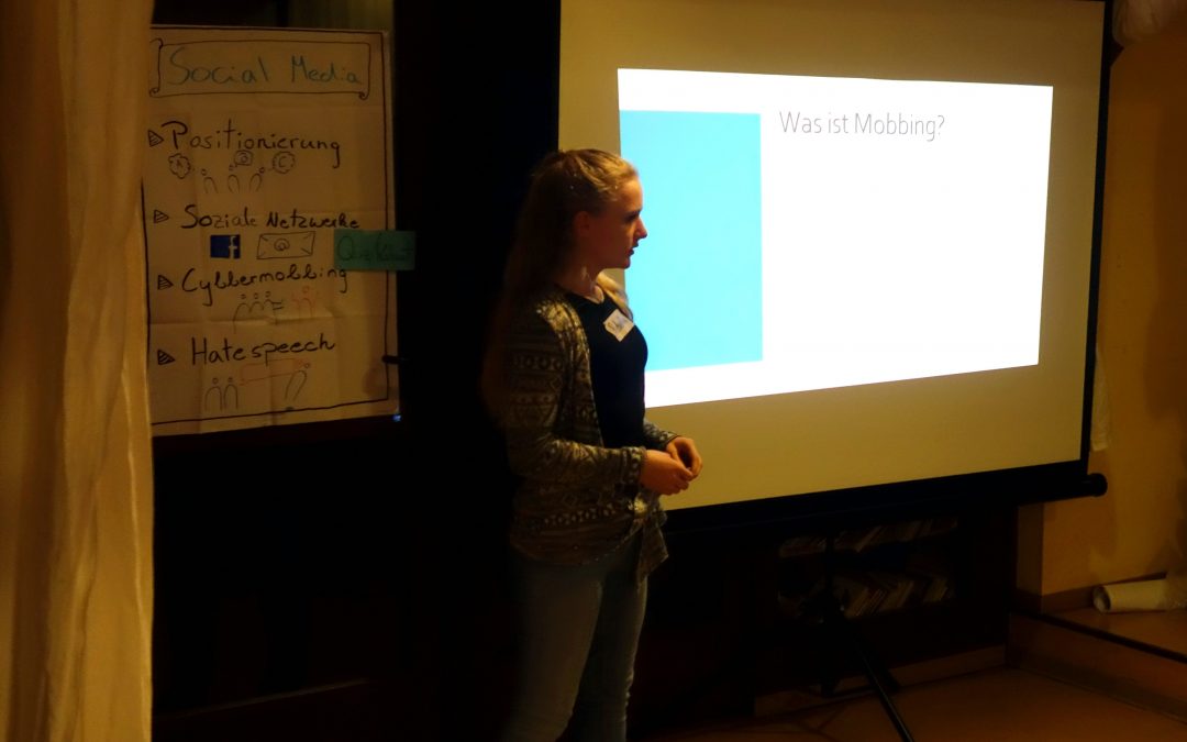 Schülerpraktikum in der politischen Bildung