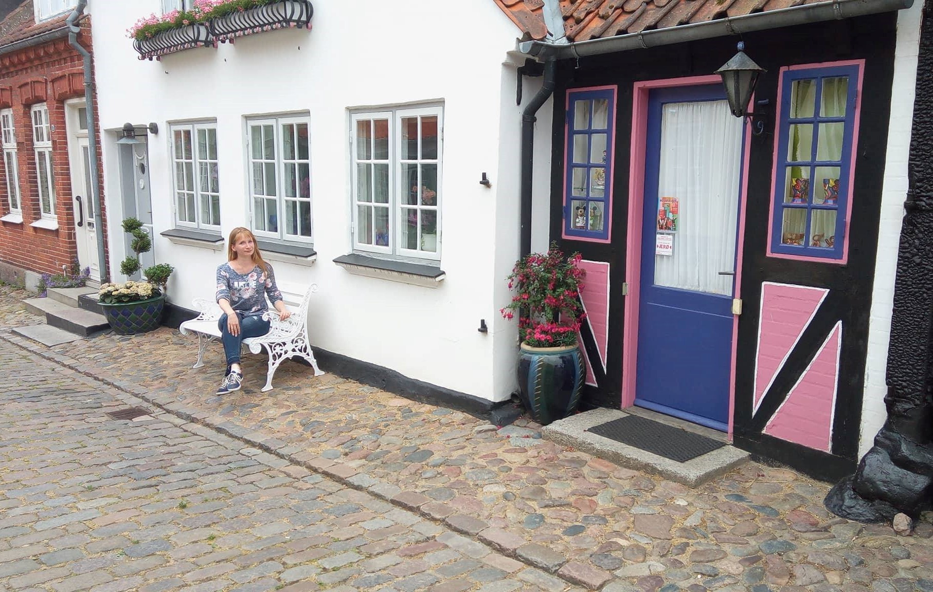 35297812_1049446098553071_4032960697372508160_n