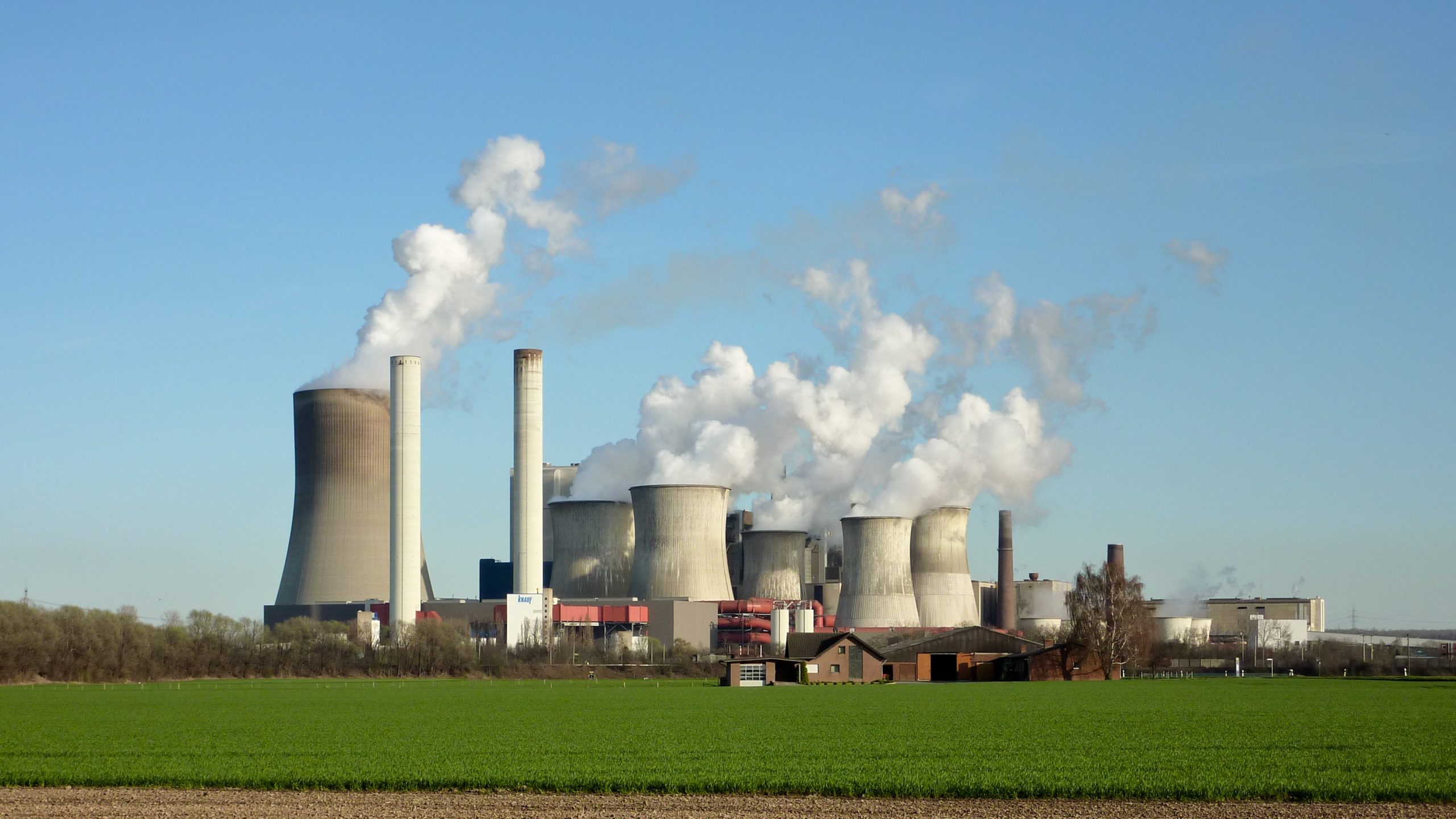 Kohlekraftwerk_Niederaußem-LR