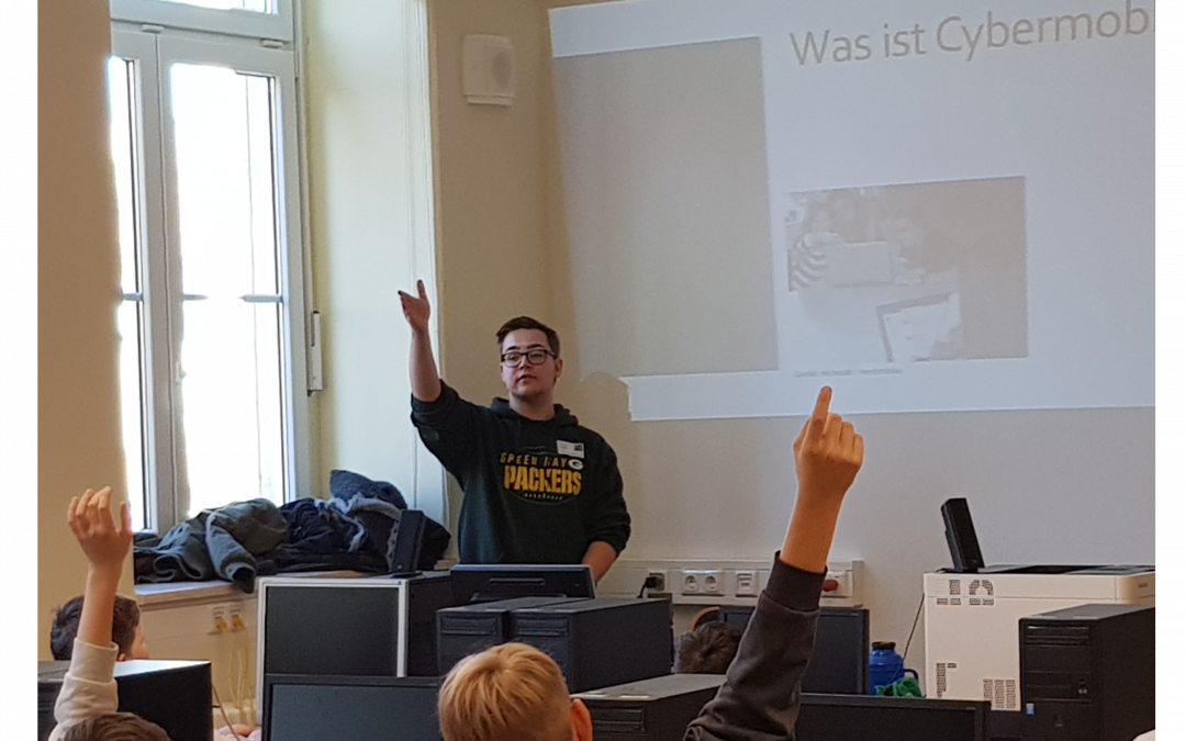 Freiwillig und politisch