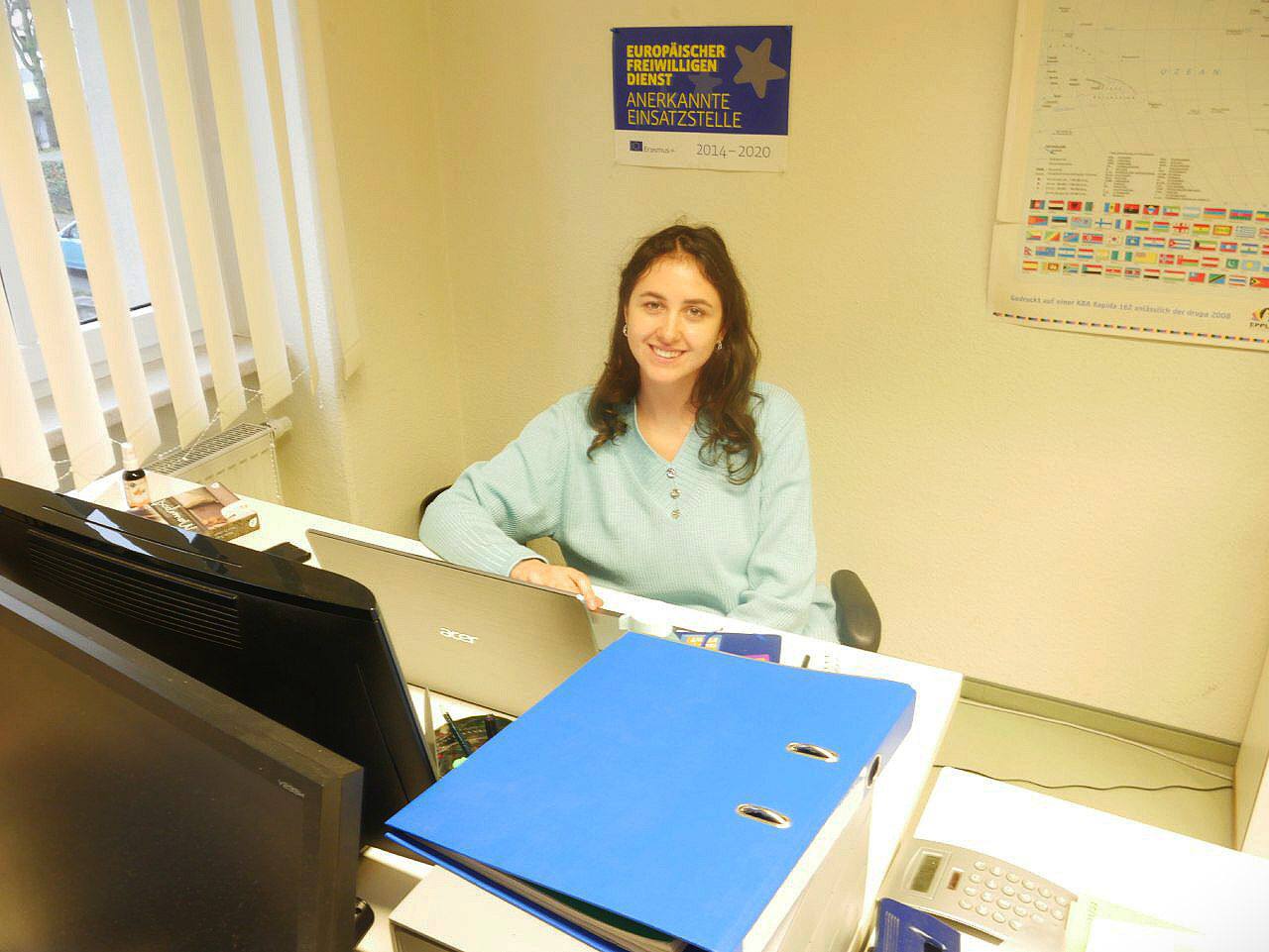 photo5422369935046327015